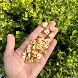 10 MM MİNİK AHŞAP KALP DÜĞME
