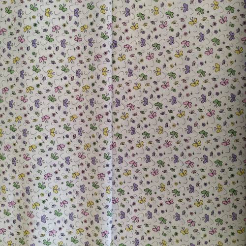 Çiçek Veya Kelebekli Minik Desenli Poplin Kumaş TEK EN 50x80 cm - 3