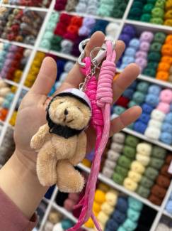 MOTORSİKLET KASKLI AYICIK ANAHTARLIK-ÇANTA ÇARMI 